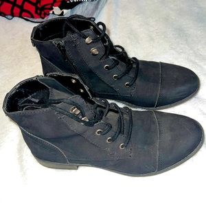 Express Suede Boots
